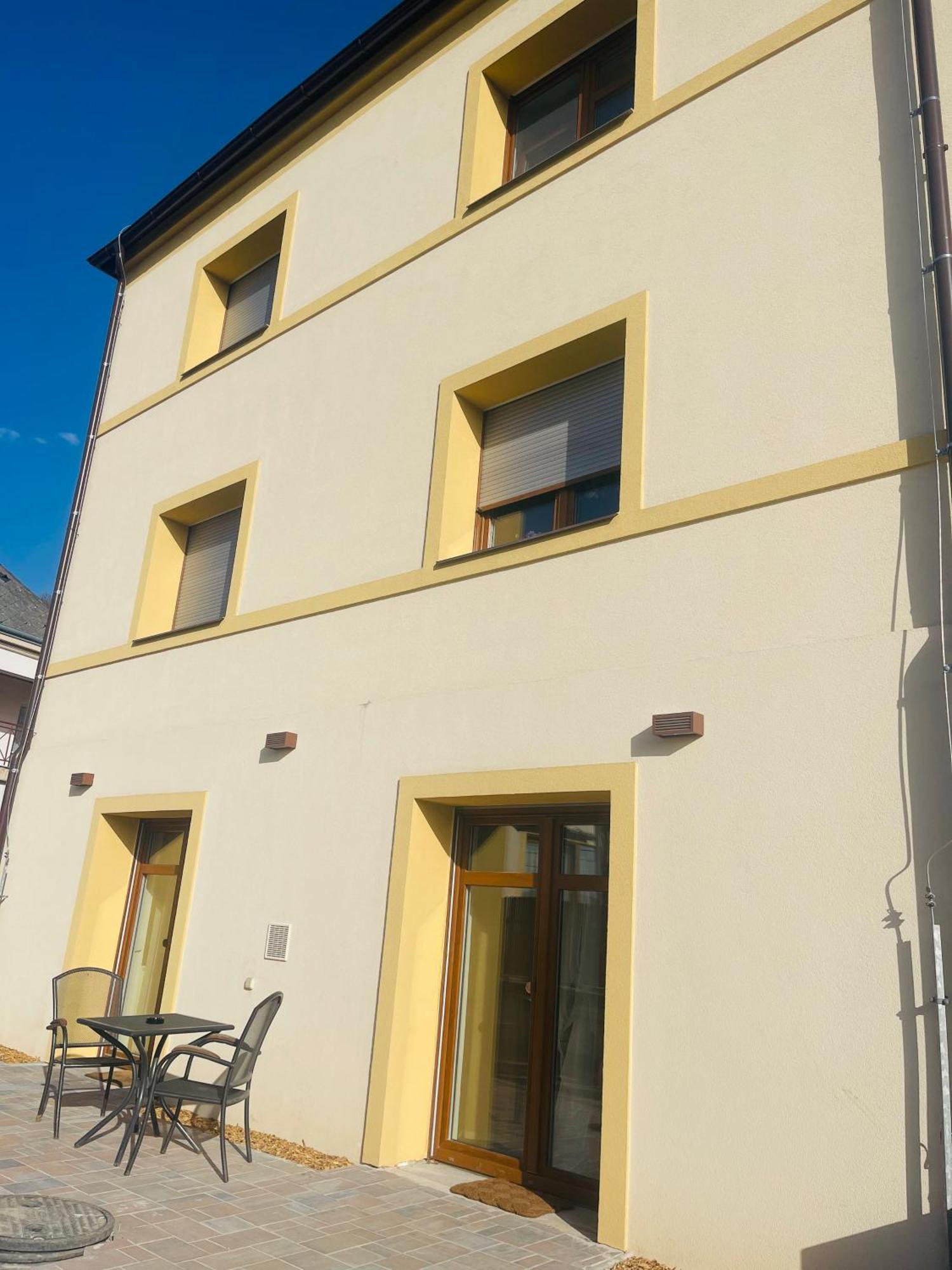 Jenys Apartment Usti 2 Usti nad Labem Exterior photo